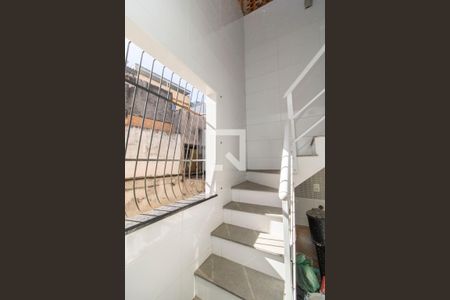 Casa para alugar com 195m², 2 quartos e sem vagaÁrea comum