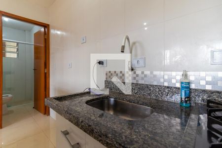 Cozinha de apartamento para alugar com 1 quarto, 42m² em Jardim Helena, São Paulo