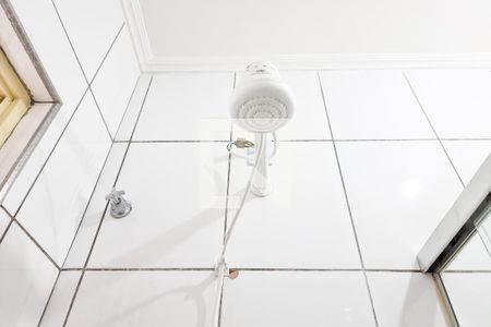 Casa para alugar com 110m², 3 quartos e 2 vagasBanheiro