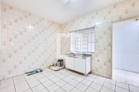 Casa para alugar com 110m², 3 quartos e 2 vagasCozinha
