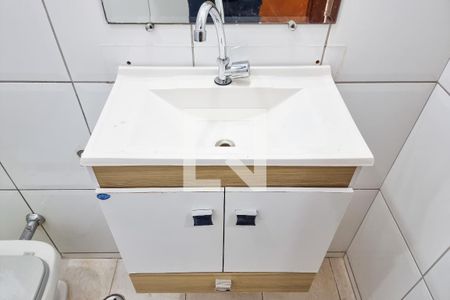 Casa para alugar com 110m², 3 quartos e 2 vagasBanheiro