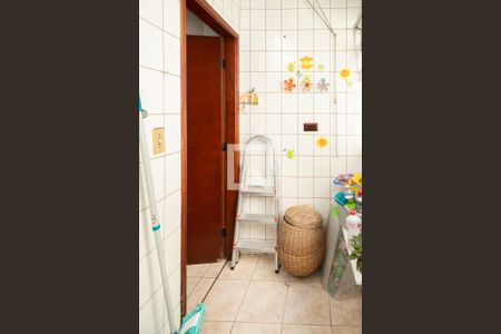 Apartamento para alugar com 65m², 2 quartos e 1 vagaÁrea de Serviço