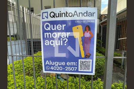 Apartamento para alugar com 65m², 2 quartos e 1 vagaFachada