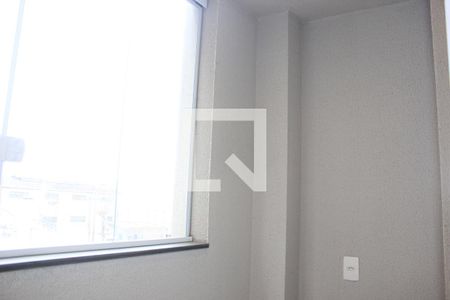 Varanda de kitnet/studio para alugar com 1 quarto, 27m² em Vila das Bandeiras, Guarulhos