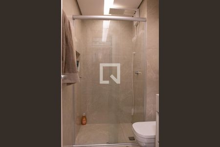 Apartamento para alugar com 67m², 2 quartos e 1 vaga Apartamento para alugar com 67m², 2 quartos e 1 vagaBanheiro da Suíte