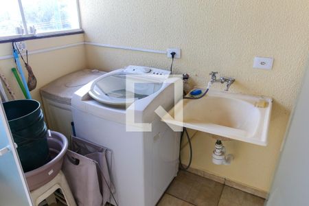 Apartamento à venda com 100m², 2 quartos e 1 vagaÁrea de Serviço