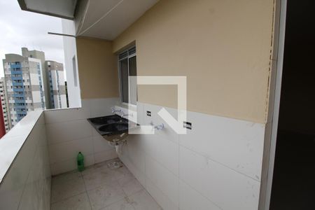 Área de Serviço de apartamento para alugar com 2 quartos, 50m² em Jardim Santa Teresinha, São Paulo