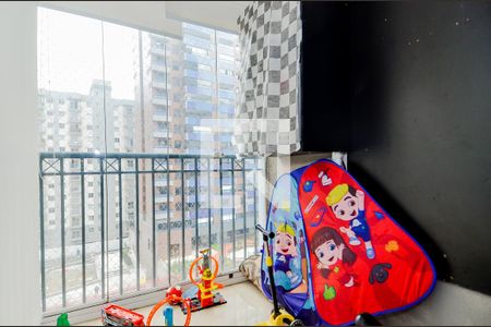 Varanda da Sala de apartamento à venda com 2 quartos, 66m² em Vila Augusta, Guarulhos