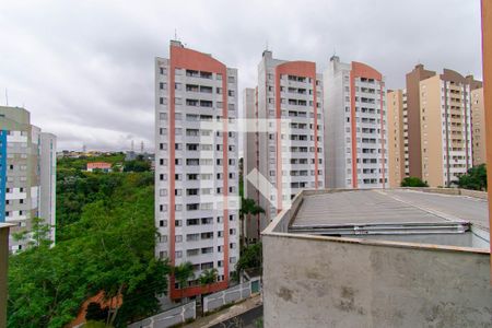 Vista do Quarto 1 de apartamento para alugar com 2 quartos, 50m² em Jardim Santa Teresinha, São Paulo