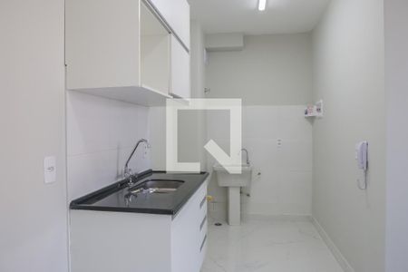 Apartamento para alugar com 34m², 2 quartos e sem vaga Apartamento para alugar com 34m², 2 quartos e sem vagaCozinha e Área de Serviço