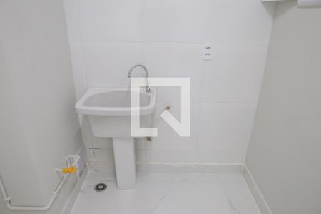 Apartamento para alugar com 34m², 2 quartos e sem vaga Apartamento para alugar com 34m², 2 quartos e sem vagaCozinha e Área de Serviço