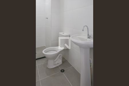 Apartamento para alugar com 34m², 2 quartos e sem vaga Apartamento para alugar com 34m², 2 quartos e sem vagaBanheiro