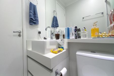 Apartamento à venda com 72m², 2 quartos e 2 vagasBanheiro Corredor