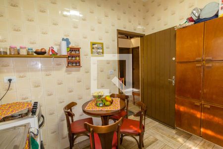 Casa para alugar com 250m², 3 quartos e 3 vagasCozinha