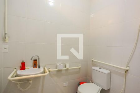 Casa à venda com 153m², 3 quartos e 2 vagasBanheiro