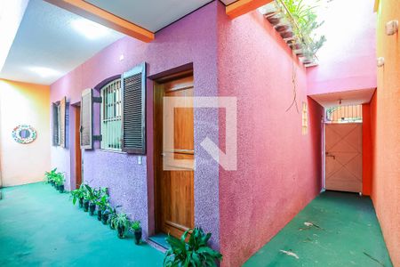 Casa à venda com 153m², 3 quartos e 2 vagasQuintal