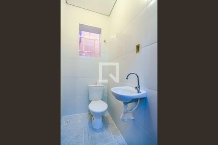 Casa à venda com 153m², 3 quartos e 2 vagasLavabo