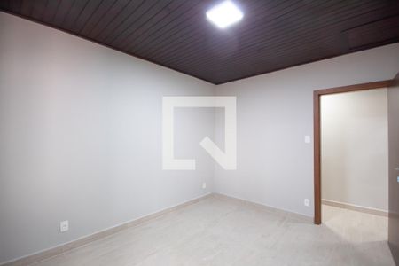 Casa para alugar com 105m², 2 quartos e 2 vagasSuíte 2