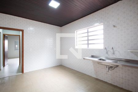 Casa para alugar com 105m², 2 quartos e 2 vagasCozinha