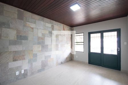 Sala de casa para alugar com 2 quartos, 105m² em Vila Campesina, Osasco