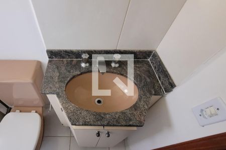 Apartamento para alugar com 62m², 2 quartos e 1 vaga Apartamento para alugar com 62m², 2 quartos e 1 vagaBanheiro