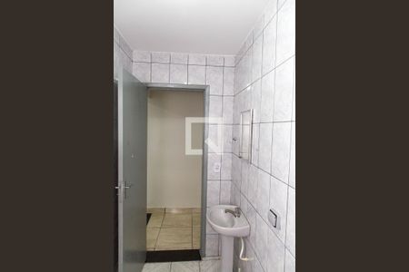 Banheiro de casa para alugar com 1 quarto, 20m² em Casa Grande, Diadema