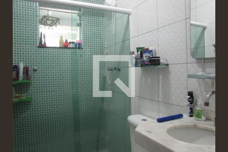 Banheiro de casa à venda com 2 quartos, 230m² em Jardim Santo Antônio, São Paulo