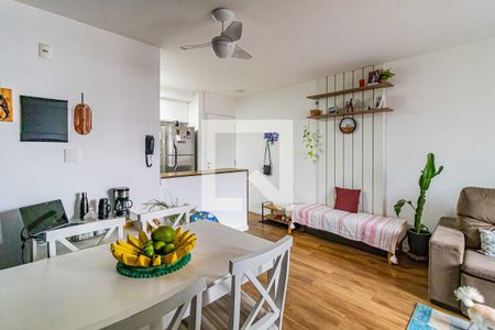 Sala de apartamento para alugar com 3 quartos, 69m² em Rio Pequeno, São Paulo