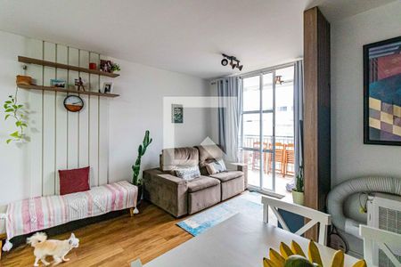 Sala de apartamento para alugar com 3 quartos, 69m² em Rio Pequeno, São Paulo