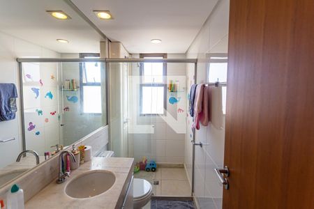 Apartamento para alugar com 90m², 3 quartos e 3 vagasBanheiro Social