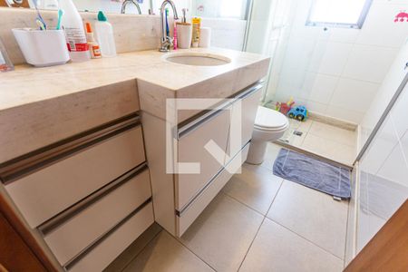 Apartamento para alugar com 90m², 3 quartos e 3 vagasArmário do Banheiro Social