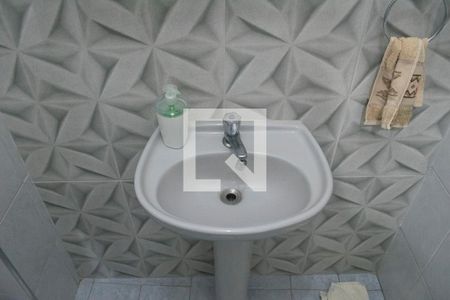 Casa à venda com 128m², 3 quartos e 2 vagasBanheiro 2