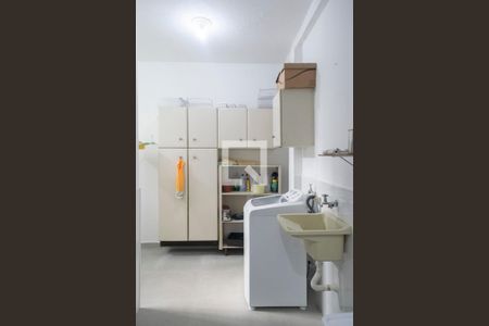 Casa à venda com 128m², 3 quartos e 2 vagasÁrea de Serviço