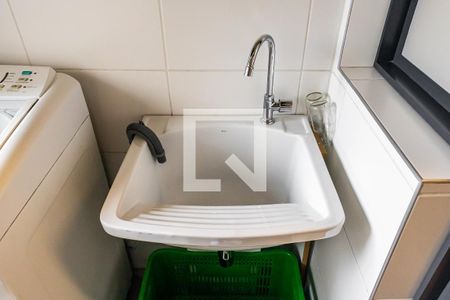 Apartamento à venda com 73m², 2 quartos e 1 vagaÁrea de Serviço