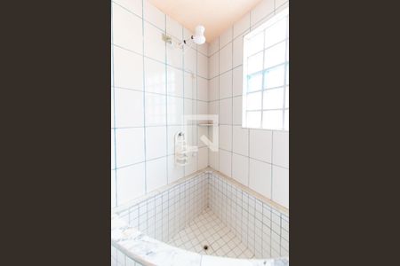 Casa à venda com 212m², 2 quartos e 1 vagaBanheiro Social 02