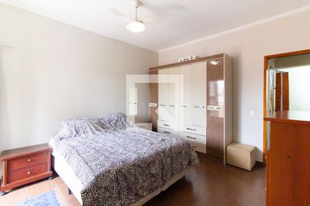 Casa à venda com 212m², 2 quartos e 1 vagaSuíte 02