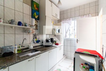 Casa à venda com 212m², 2 quartos e 1 vagaCozinha