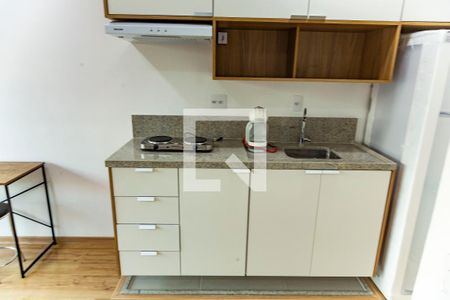 Studio à venda com 27m², 1 quarto e sem vaga Studio à venda com 27m², 1 quarto e sem vagaCozinha