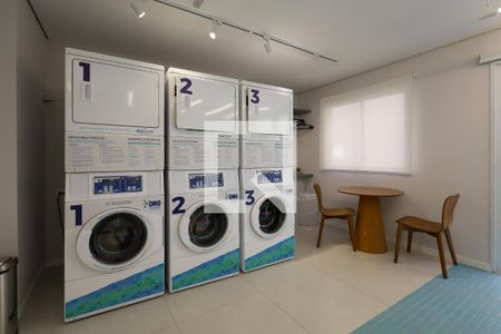 Apartamento para alugar com 26m², 1 quarto e sem vagaÁrea comum - Lavanderia