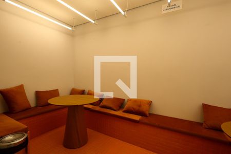 Apartamento para alugar com 26m², 1 quarto e sem vagaÁrea comum - Salão de festas