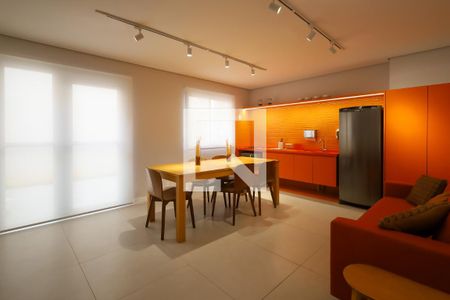 Apartamento para alugar com 26m², 1 quarto e sem vagaÁrea comum - Salão de festas
