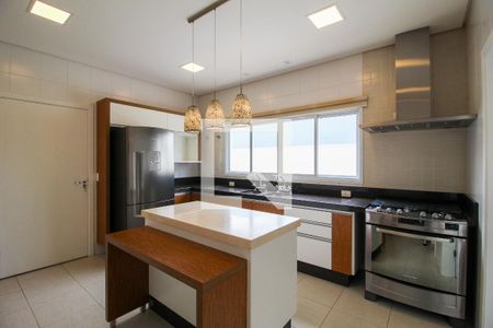 Casa de condomínio para alugar com 310m², 3 quartos e 2 vagasCozinha