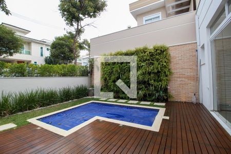 Casa de condomínio para alugar com 310m², 3 quartos e 2 vagasQuintal/Piscina