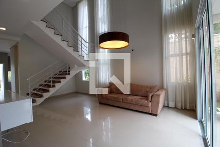 Casa de condomínio para alugar com 310m², 3 quartos e 2 vagasSala 