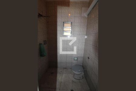 Casa à venda com 240m², 5 quartos e 4 vagasBanheiro