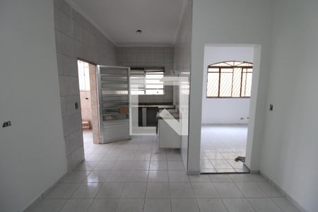 Casa à venda com 240m², 5 quartos e 4 vagasCozinha