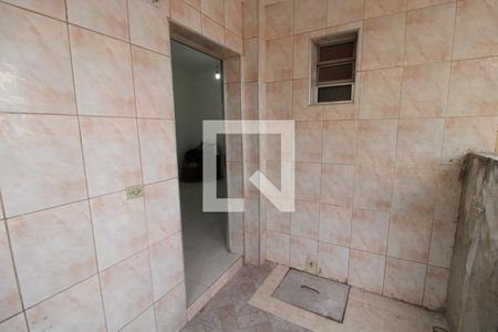 Casa à venda com 240m², 5 quartos e 4 vagasArea de serviço 2