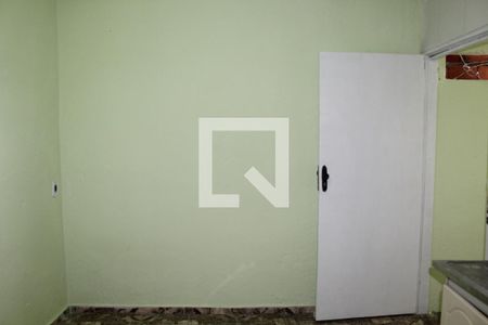 Cozinha de casa para alugar com 1 quarto, 38m² em Vila Nhocuné, São Paulo