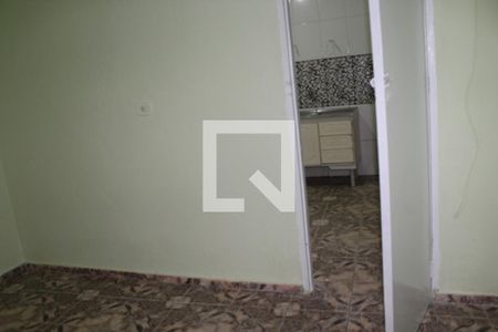 Quarto de casa para alugar com 1 quarto, 38m² em Vila Nhocuné, São Paulo