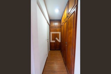 Apartamento à venda com 96m², 3 quartos e 2 vagasCloset da suíte